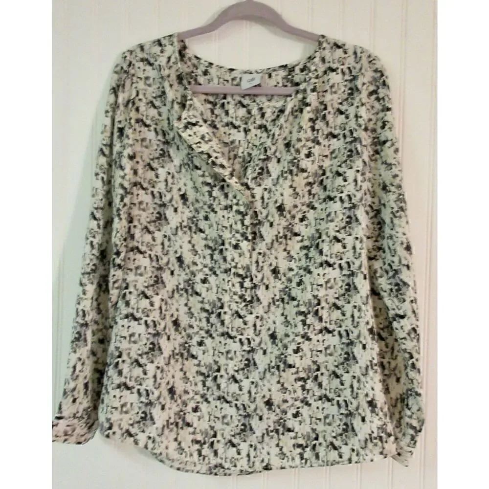 CAbi Shatter print blouse #3094 placket front sz Small